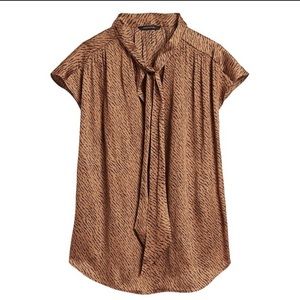 Banana republic dolman sleeve silky tie neck blouse